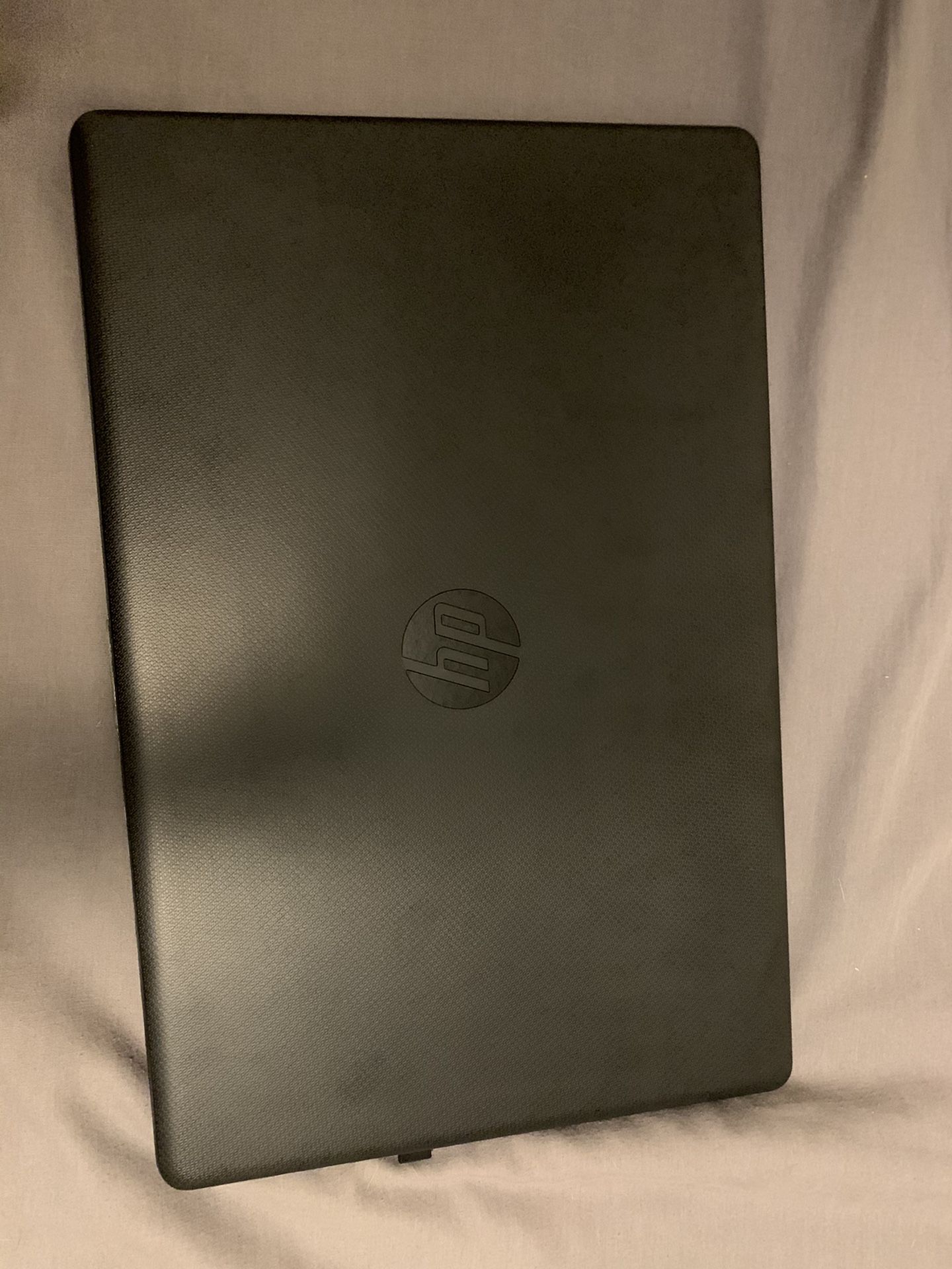 HP Notebook Laptop - 10th Gen i7 - 16 GB RAM - 256 GB SSD