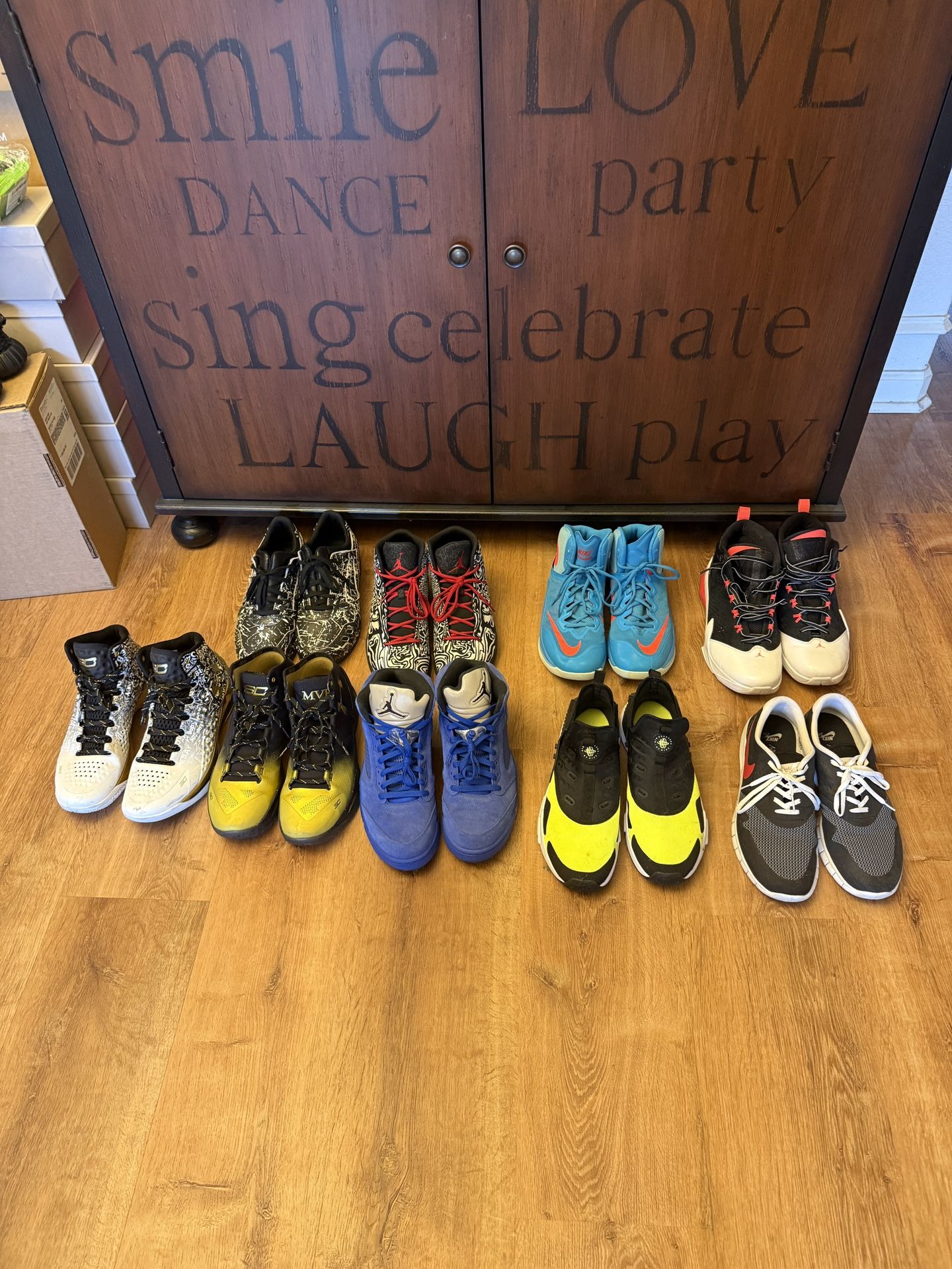 11.5 - 12.5 Sneakers For Sale