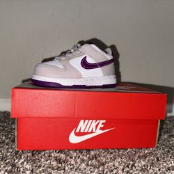Nike Dunk Low (TDE)