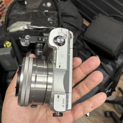 Sony A5000 