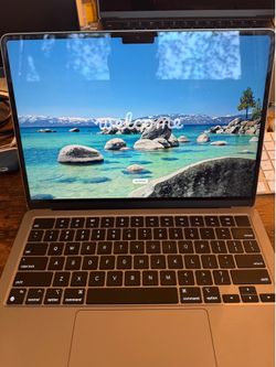 2022 MacBook Air 13” - 16gb RAM, 512gb Storage