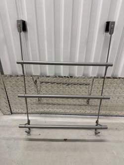 Towel holder