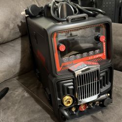 Plasma Cutter Welder Combo Gas MIG/Gasless MIG/HF TIG/Stick/Cut 5 in 1 Aluminum Welding Machine with 110V/220V Dual Voltage Multi Process Welder