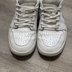 Jordan 1 low golf sz 10