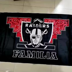 Custom Familia Flags
