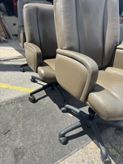 Gunlocke Conference Leather Chairs 