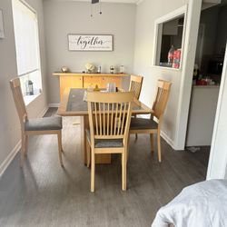 Dining set