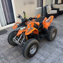 2005 90cc 2 stroke Polaris predator 90
