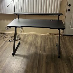 Gaming Desk