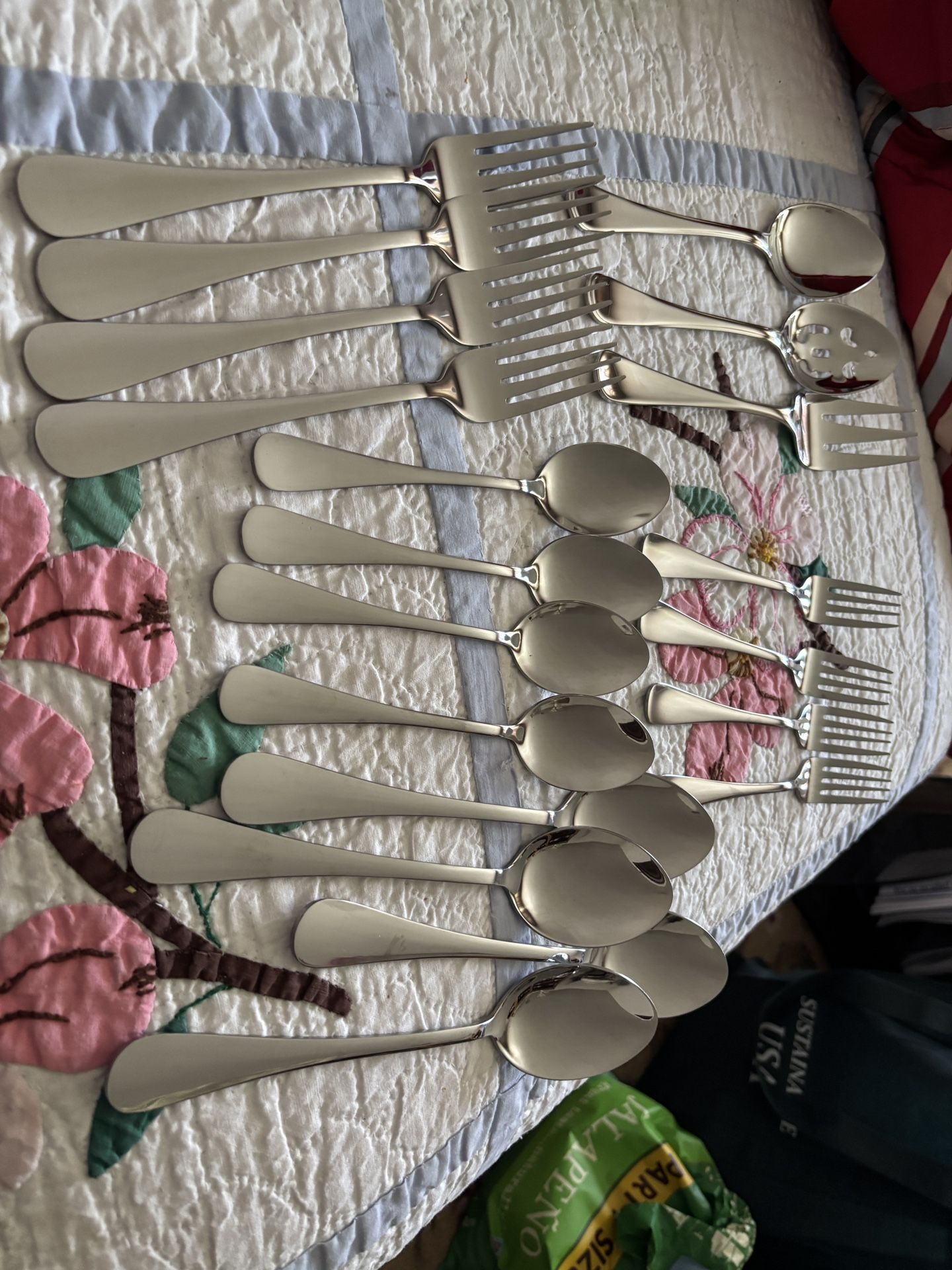 18 Pieces Brand New Stainless Steel18/0 Set