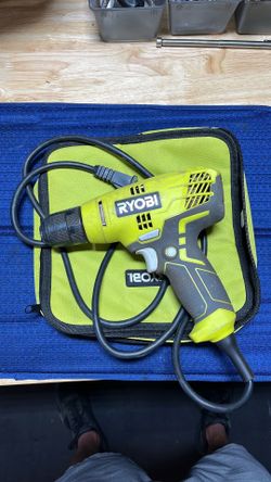 Ryobi 5.5 Amp Corded 3/8 in. Variable Speed Compact Drill/Driver with Bag