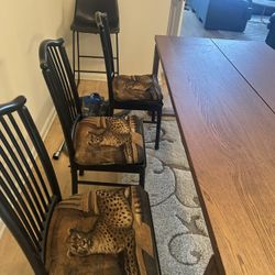 Table & Chairs for Sale – $100 ✨