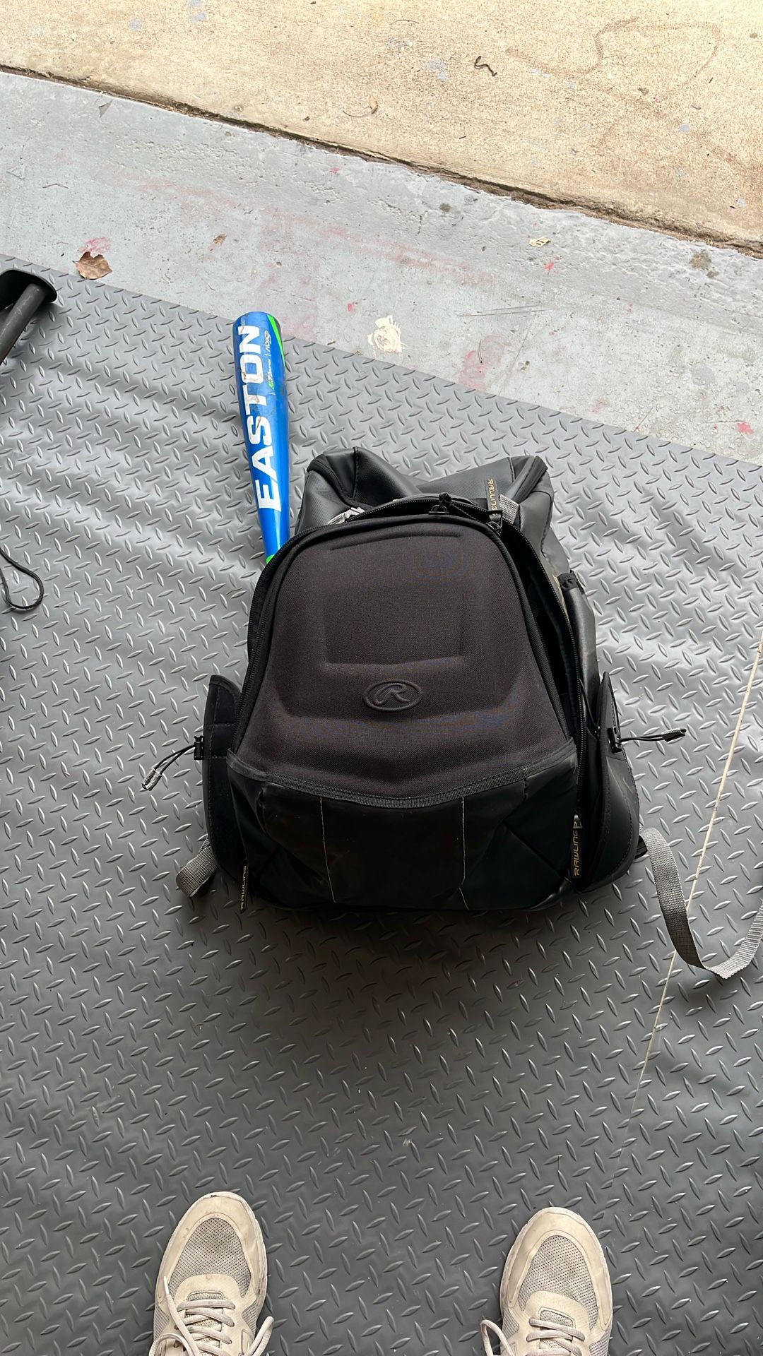 Easton baseball Bat And Rawlings Baseball Bag