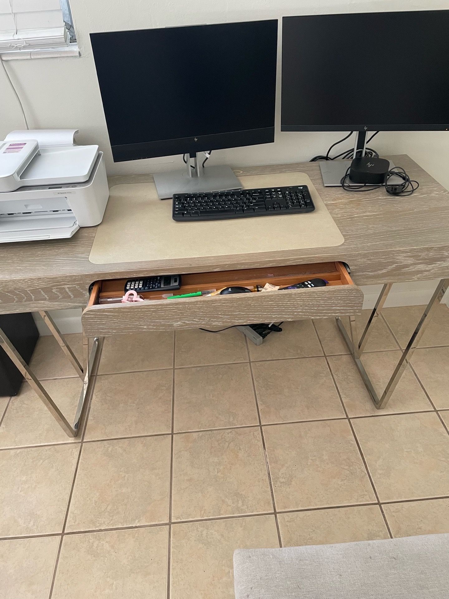 desk & chair