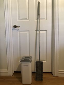 JoyMoop Mop & Bucket with Wringer set