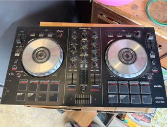 Pioneer DJ Controller