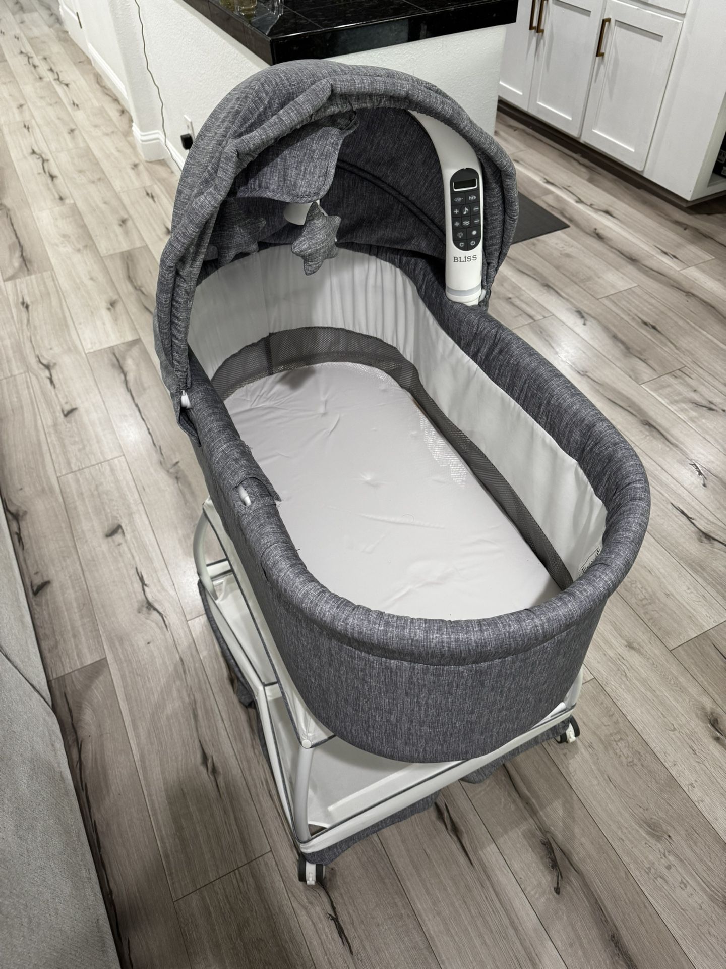 Bassinet For 50$