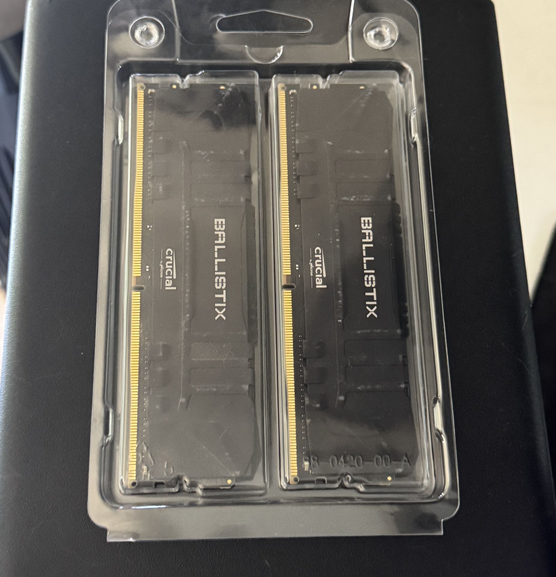 Crucial Ballistix 3600MHz DDR4 16GB (8GBx2)