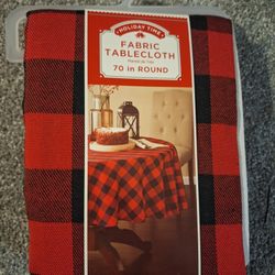 Brand New Plaid Table Cloth