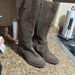 Ugg Boots (woman 9.0)
