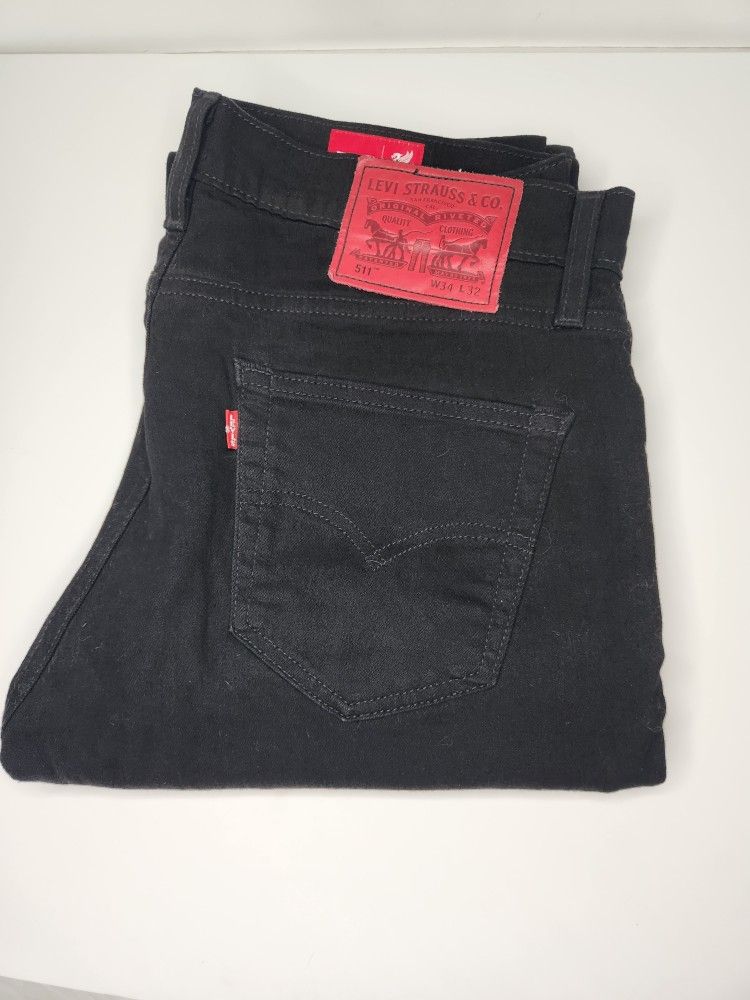 Levi's X Liverpool Football Club 511 Slim Jeans (NEW!)
