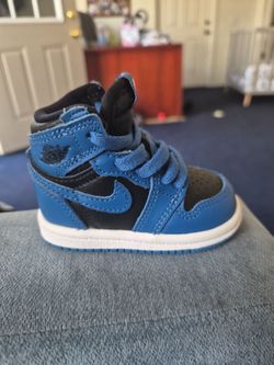 Baby nikes