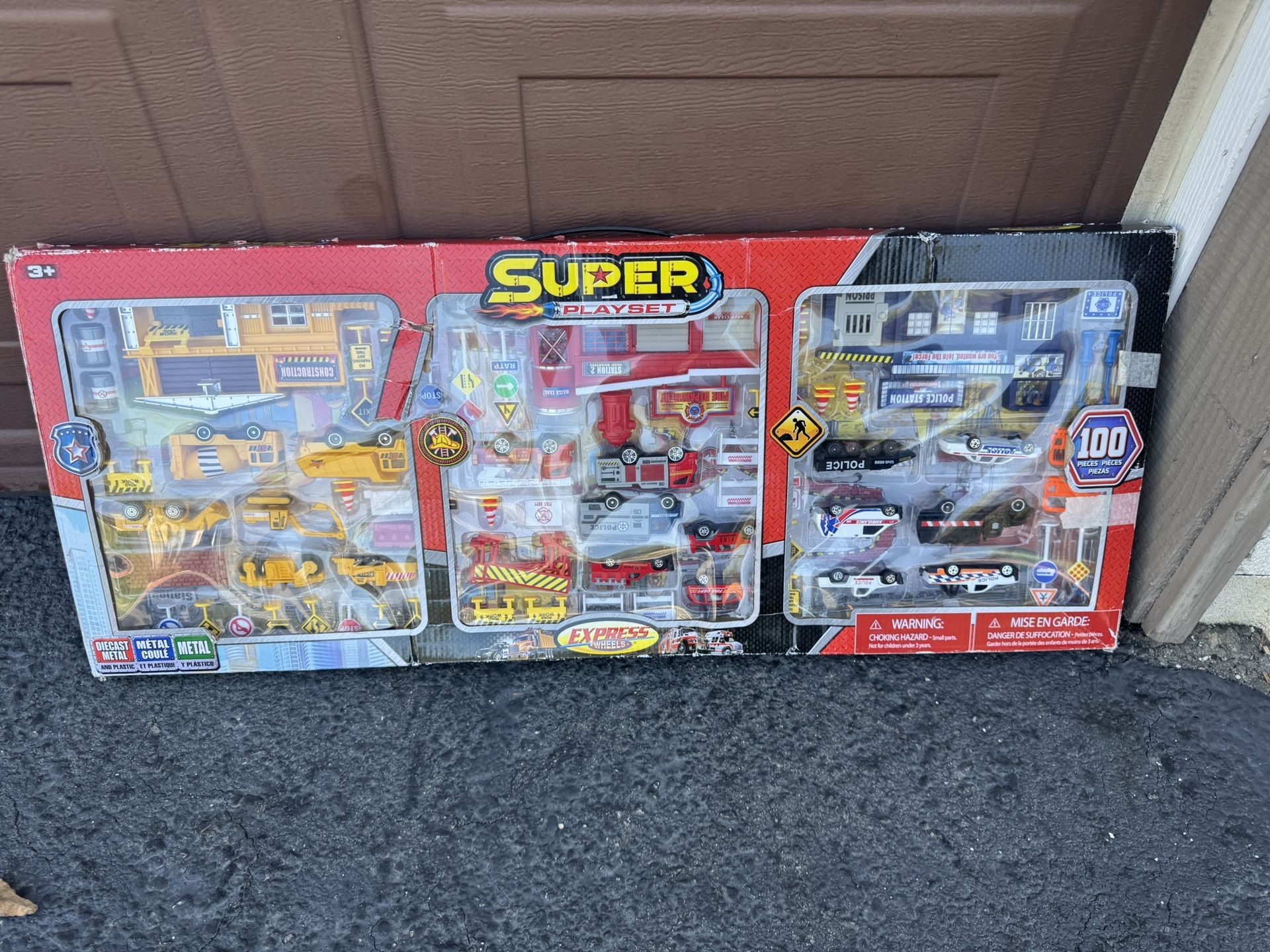 Super Playset