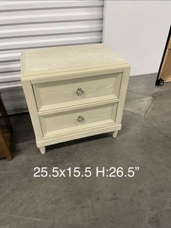 2-Drawer Nightstand in Cream Wood Finish
