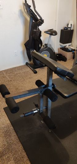 Weider 175 Workout Bench With Squat Rack for Sale in Lancaster TX OfferUp