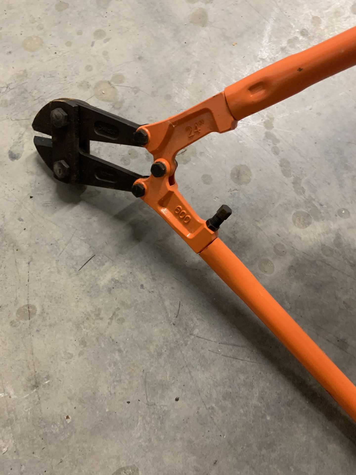 Bolt, Chain, and Lock Cutter