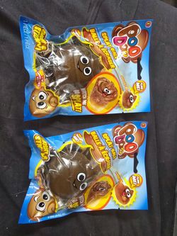 Squishie poop emoji