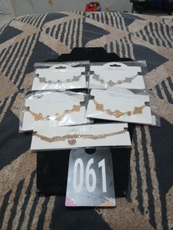 Beautiful  anklets bracelets  or bracelet