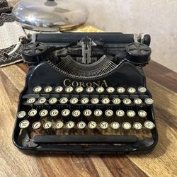 Vintage Antique Corona 1920s Suitcase Typewriter Glass Keys