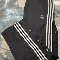Adidas Men's Size Lg Sweatpants Black with Buttons