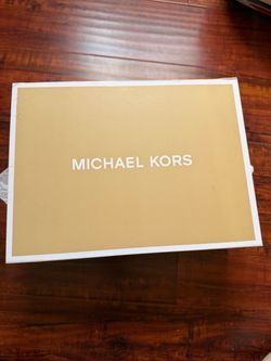 Michael Kors Houston Leather Handbag/Satchel - NWOT