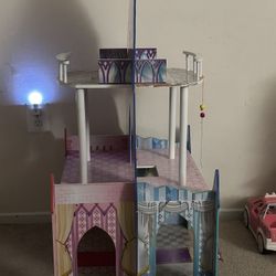 $40 Wooden Doll House 