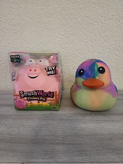 Smush World Chubby Pig & Jumbo Tie Dyed Duck Squishys