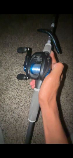 Shimano slx dc combo with bass pro medium heavy bait casting rod