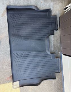 2022 Ford F-150 rear floor mat