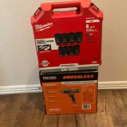 Ridgid 3/4” Impact Wrench Brushless With 3/4” Drive Milwaukee Deep Socket Set