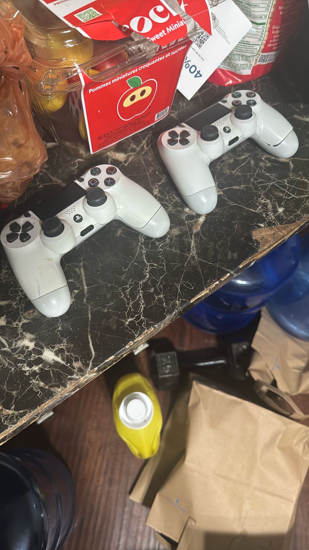 PS4 Controllers 