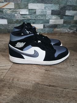 Nike jordan size 8.5 men in good condition