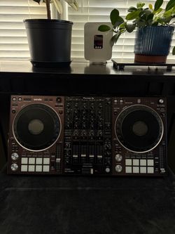 Pioneer DJ DDJ-1000SRT Serato DJ Controller