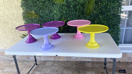 Cake/deserts stand