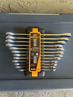 GearWrench Metric Combination Ratcheting Wrench Set