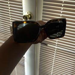 Versace Women's Sunglasses, Ve4467U (ORIGINAL PRICE- $323)