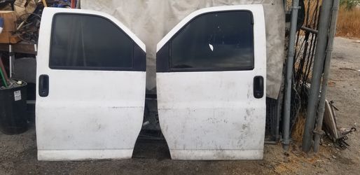 Chev van n truck doors 3500,4500,5500 models also fits GMC