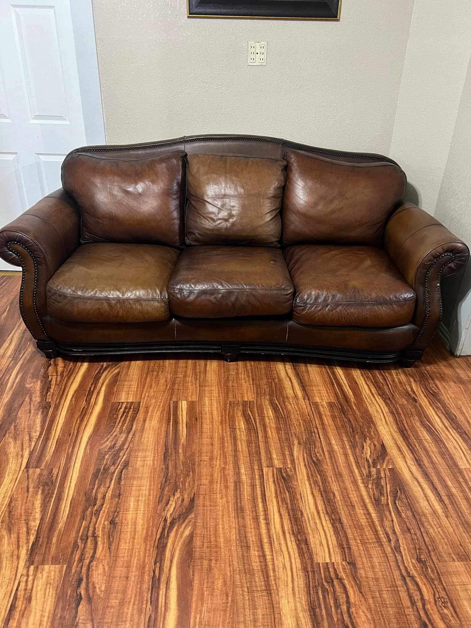   Leather Couch And Loveseat 