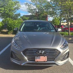 2018 Hyundai Sonata Hybrid