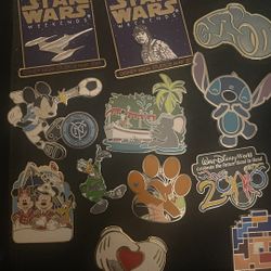 Lots of Disney Pins For Sale - Limited Edition and Rare Ones Included